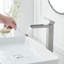 Robinet de lavabo de salle de bain monocommande à arc simple avec drain en cascade en nickel brossé Waterfall