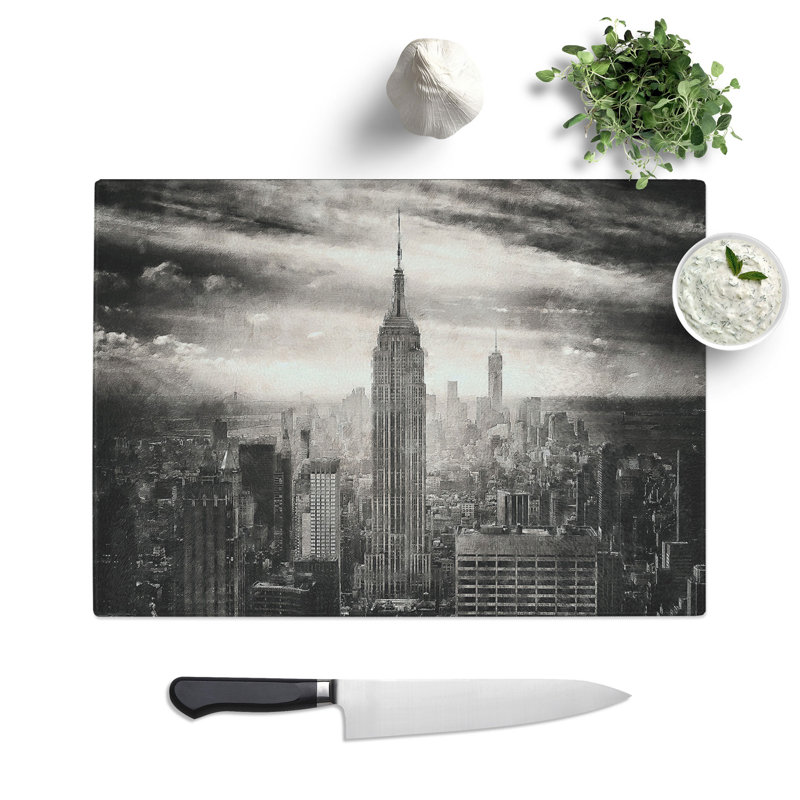 Tempered Glass New York Skyline Chopping Board, 20 cm x 28.5 cm