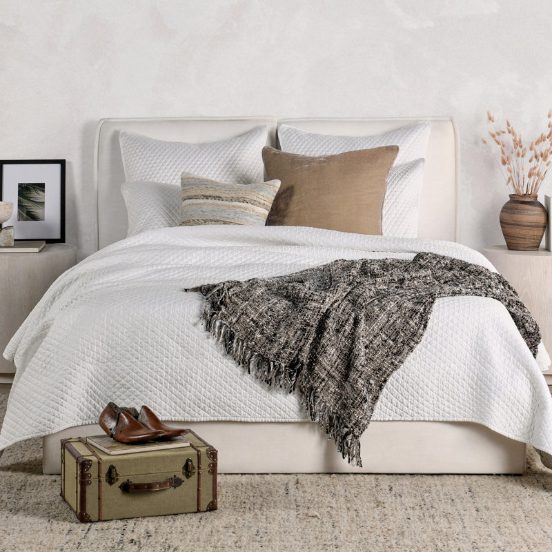 Winthrop Quilt, King Quilt, White
