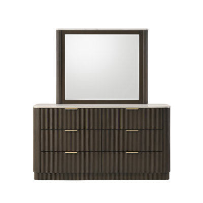 Commode contemporaine brun foncé avec miroir, commode en bois d'hévéa avec plateau en marbre artificiel, commode de rangement à panneaux cannelés avec tiroirs doublés de feutre et glissières latérales en métal pour chambre à coucher