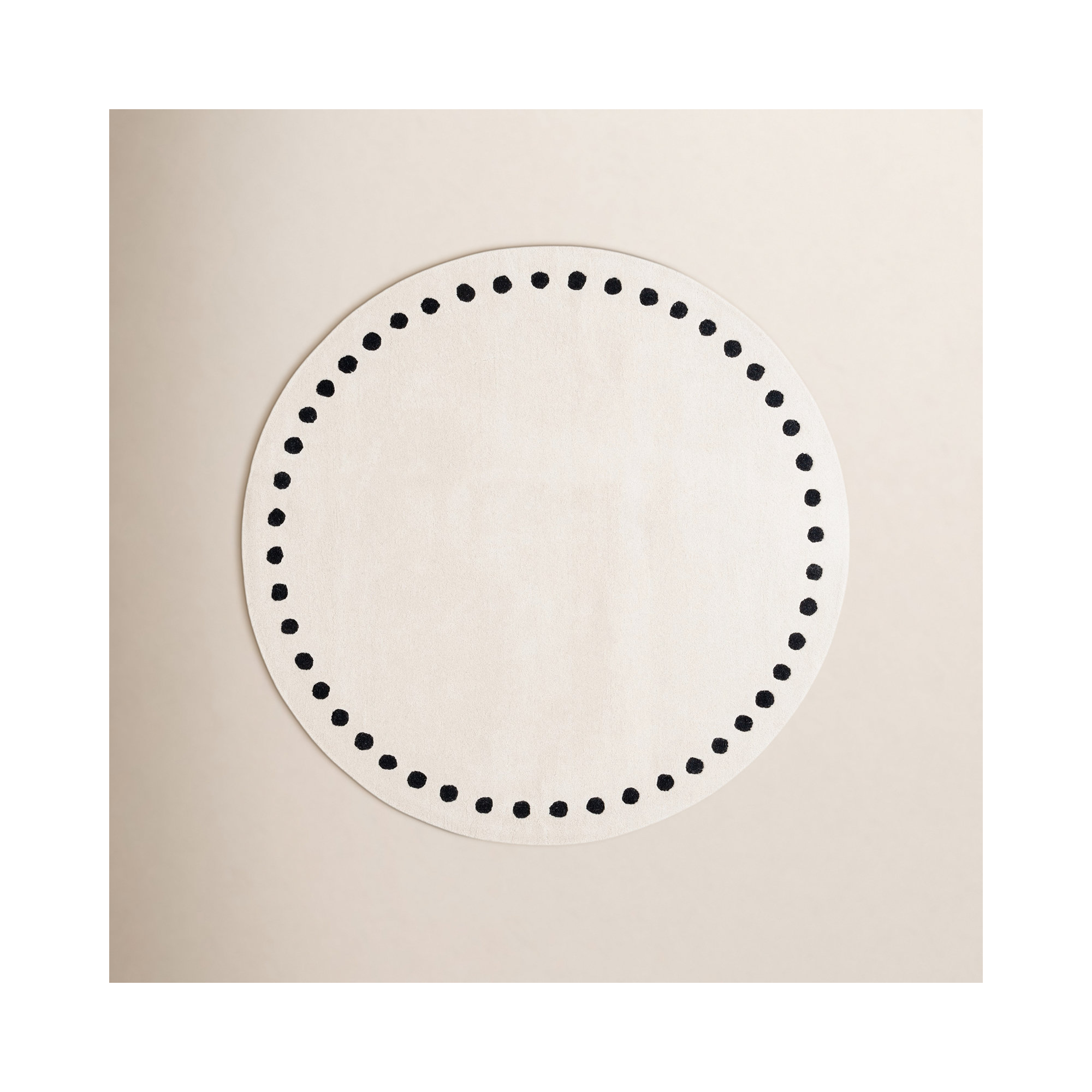 Lexy Polka Dots Handmade Tufted Cotton/Wool Area Rug in Ivory/Black, Round 6'