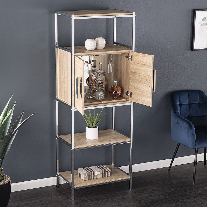 Grand bar avec rangement pour le vin
