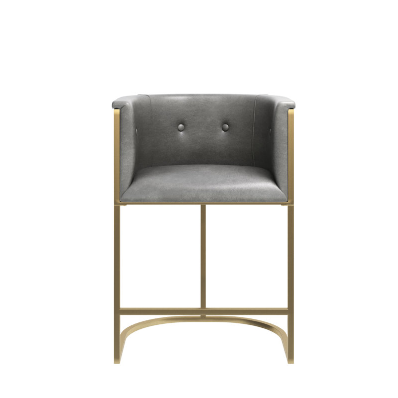 Tabouret de comptoir gris en similicuir de 26 po avec base en métal au fini laiton, siège enveloppant, rembourrage en mousse souple, dossier à boutons, structure en acier, revêtement thermolaqué satiné, repose-pieds, patins réglables, tabouret profilé,