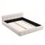 Grand lit tapissier en chenille beige de grande taille avec motif en damier, doux et durable