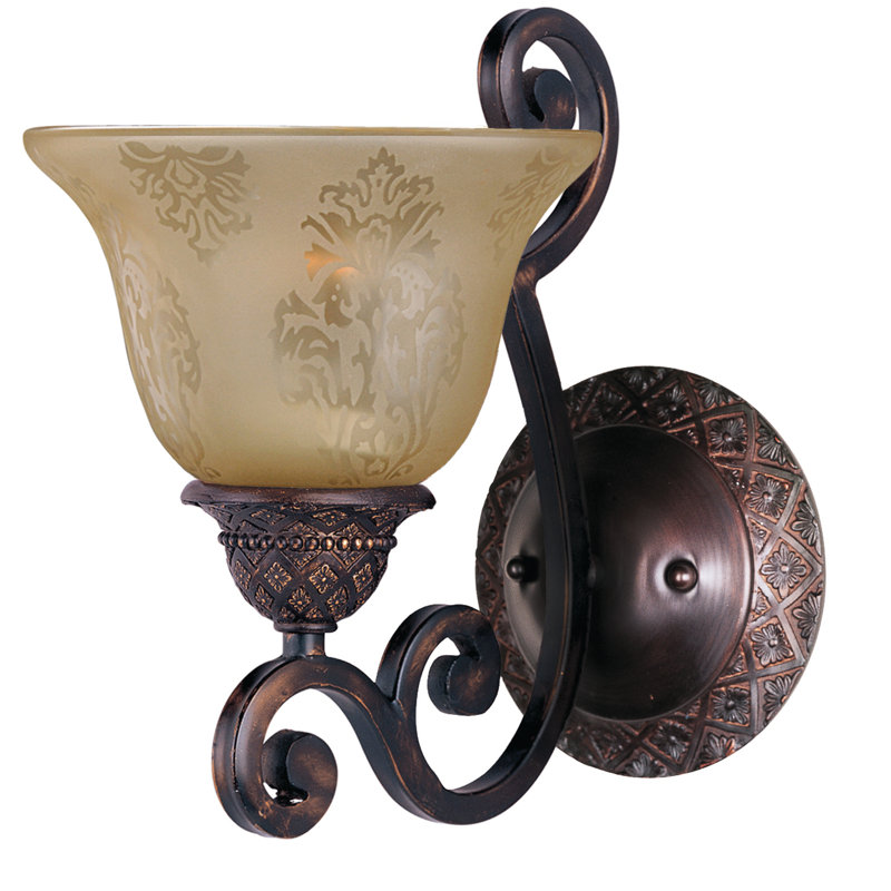 Baver Armed Sconce, Screen Amber