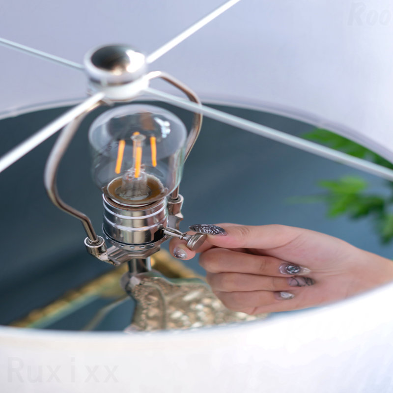 Lampe de table - avec abat-jour tambour et base en marbre, assemblage de l'abat-jour requis