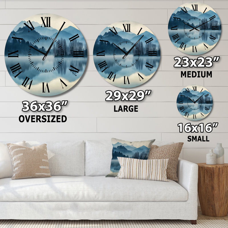 Horloge murale en métal au paysage d'un lac bleu serein à l'aube - Premières lueurs, Grand