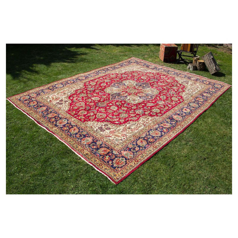 Harriette Hand Knotted Wool Rug