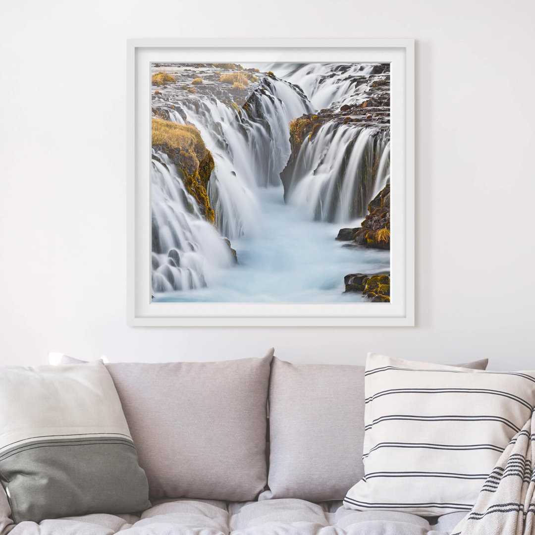 Gerahmtes Poster Brúarfoss Waterfall in Iceland