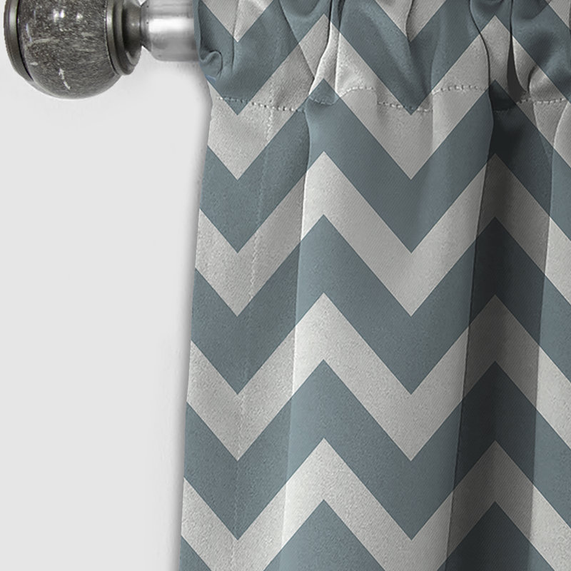 Chevron contemporain blanc et gris - Rideau à chevrons - Rideau occultant à chevrons - 1 panneau, L 52 po x L 120 po