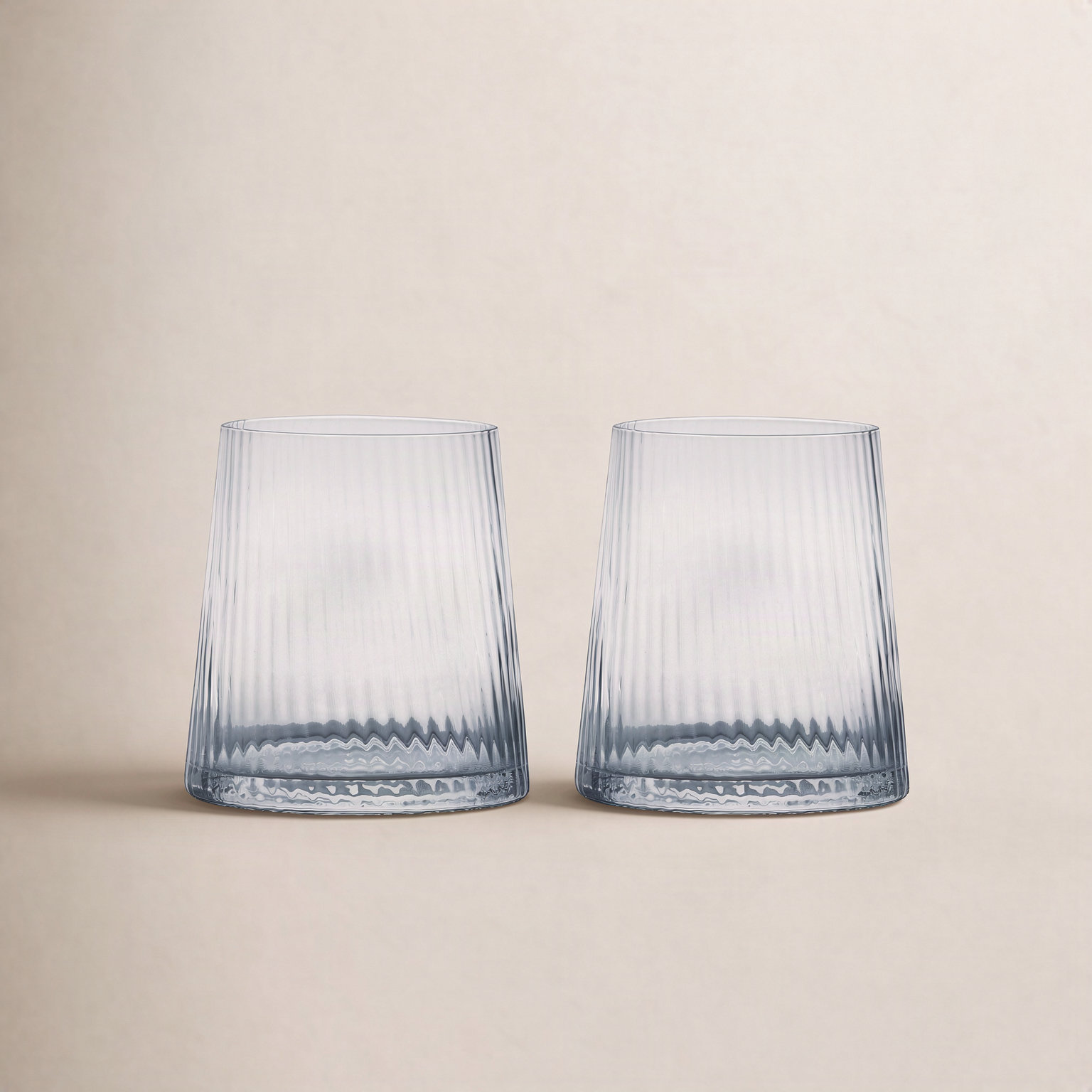 Zoya Ribbed Drinking Glass, Clear