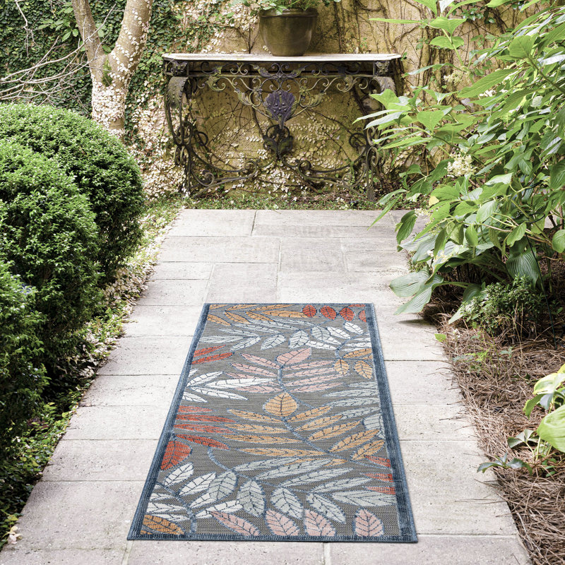 Gilda Transitional Floral Area Rug Border, Runner 2'2'' x 7'3''