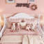 Lit plateforme double en bois pleine grandeur avec tête et pied de lit, barrières de sécurité convertibles, lit bas pour enfant avec rangement sous le lit, disponible en blanc-133245499-133245500