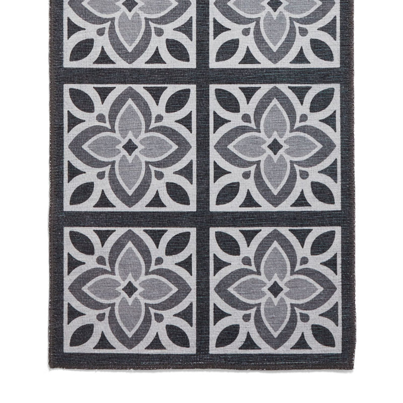 Victoria H1191 Grey, Rectangle 2'5" x 4'11"