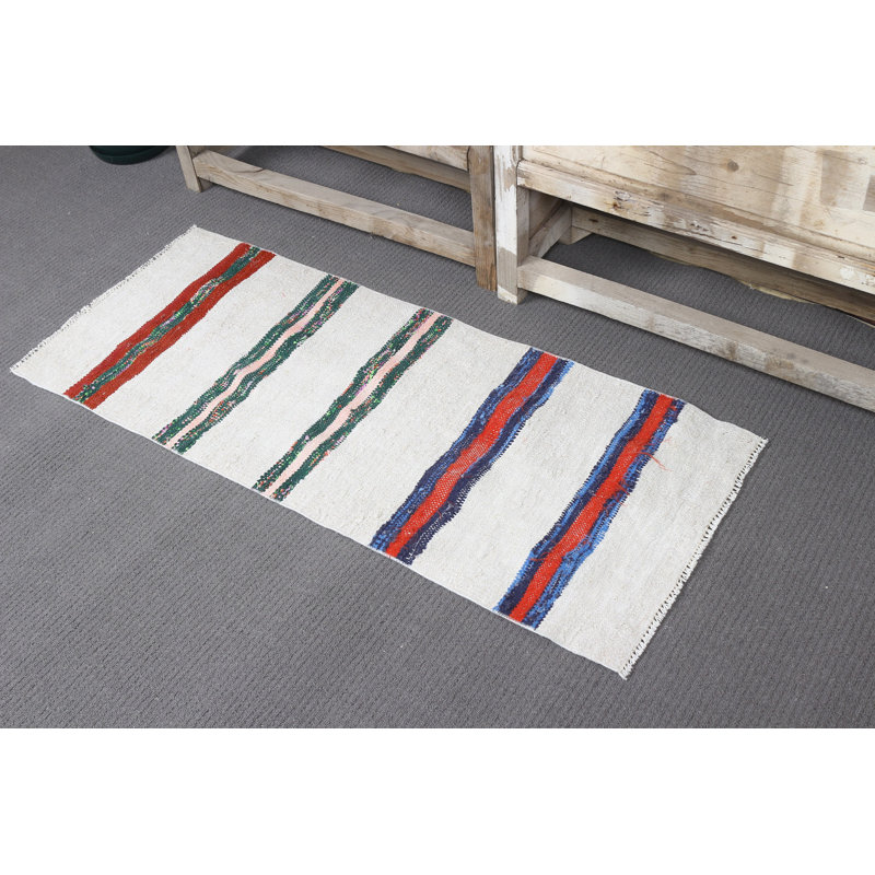 Petit tapis turc anatolien à rayures en chanvre tissé à plat de style rétro blanc pour rehausser les espaces intérieurs