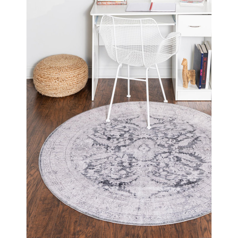 Heyde Chenille Oriental Indoor Rug, Round 7'7"