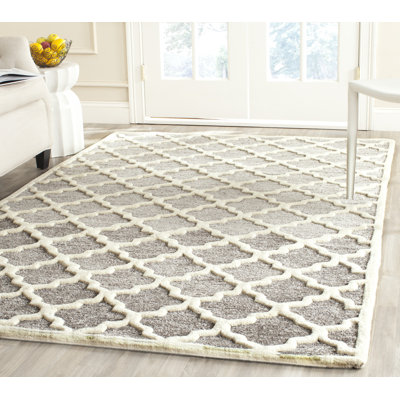 Precious Hand Tufted Performance Geometric Rug