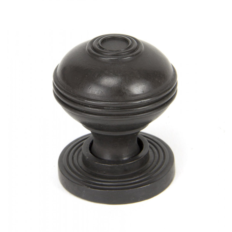 Prestbury 32mm Diameter Round Knob, Aged Bronze