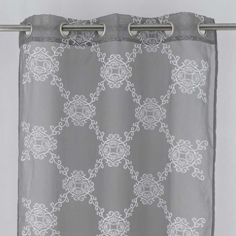 Paire de rideaux semi-transparents brodés Doveon, Gris, L 36 po x L 96 po