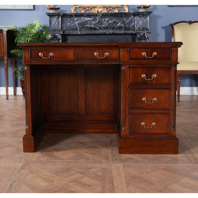 Bureau en acajou à une banque