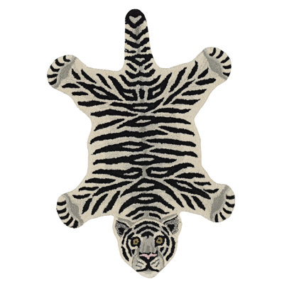 Harjo Tiger Shaped White And Black Accent Rug