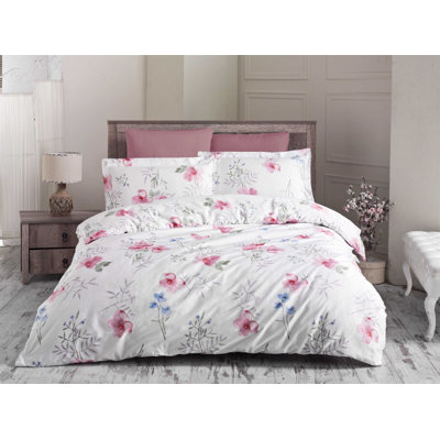 Topsham Floral Bedding