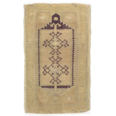 Tapis turc vintage tissé à la main Yastik vers 1950, 1 pi 7 po x 2 pi 7 po
