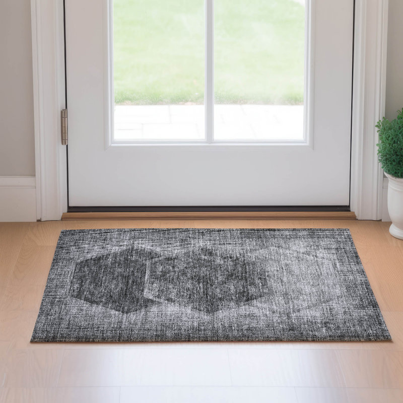 Premium Machine Washable Prisco Gray Rug, Rectangle 1'8" x 2'6"