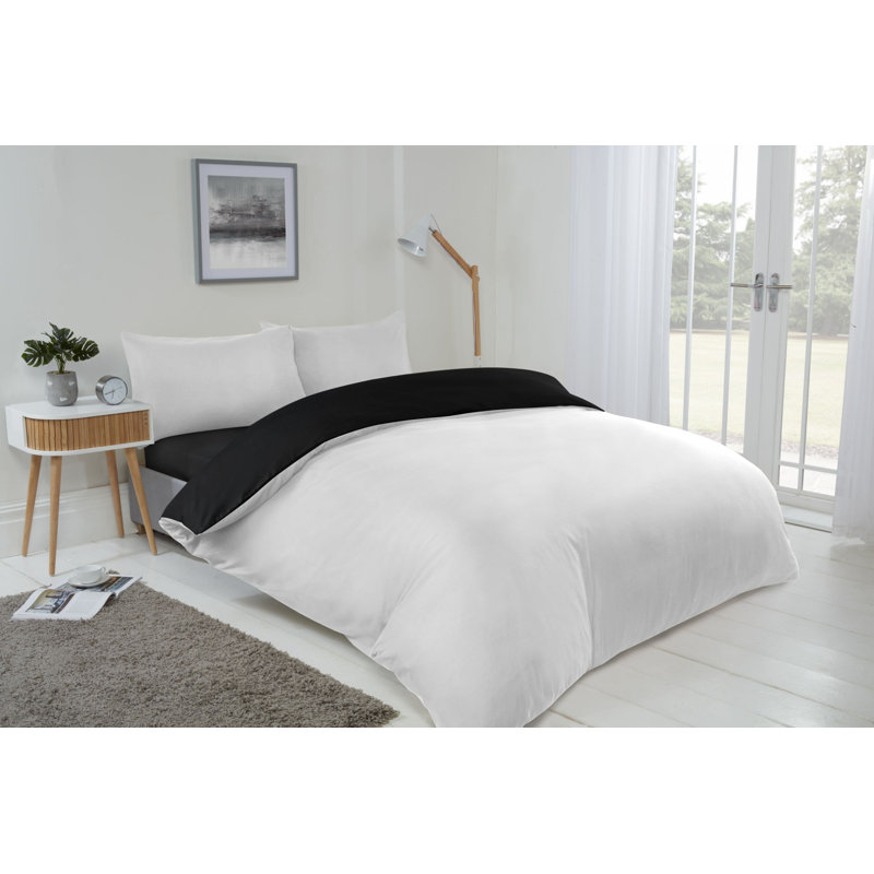 Kirke Polyester No Pattern Duvet Cover Set with Pillowcases Included, Kingsize - 2 Standard Pillowcases, Black/White