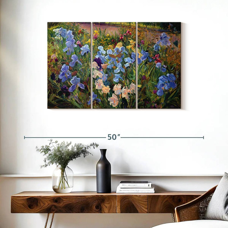 Harnek The Iris Bed, 24" H x 38" W