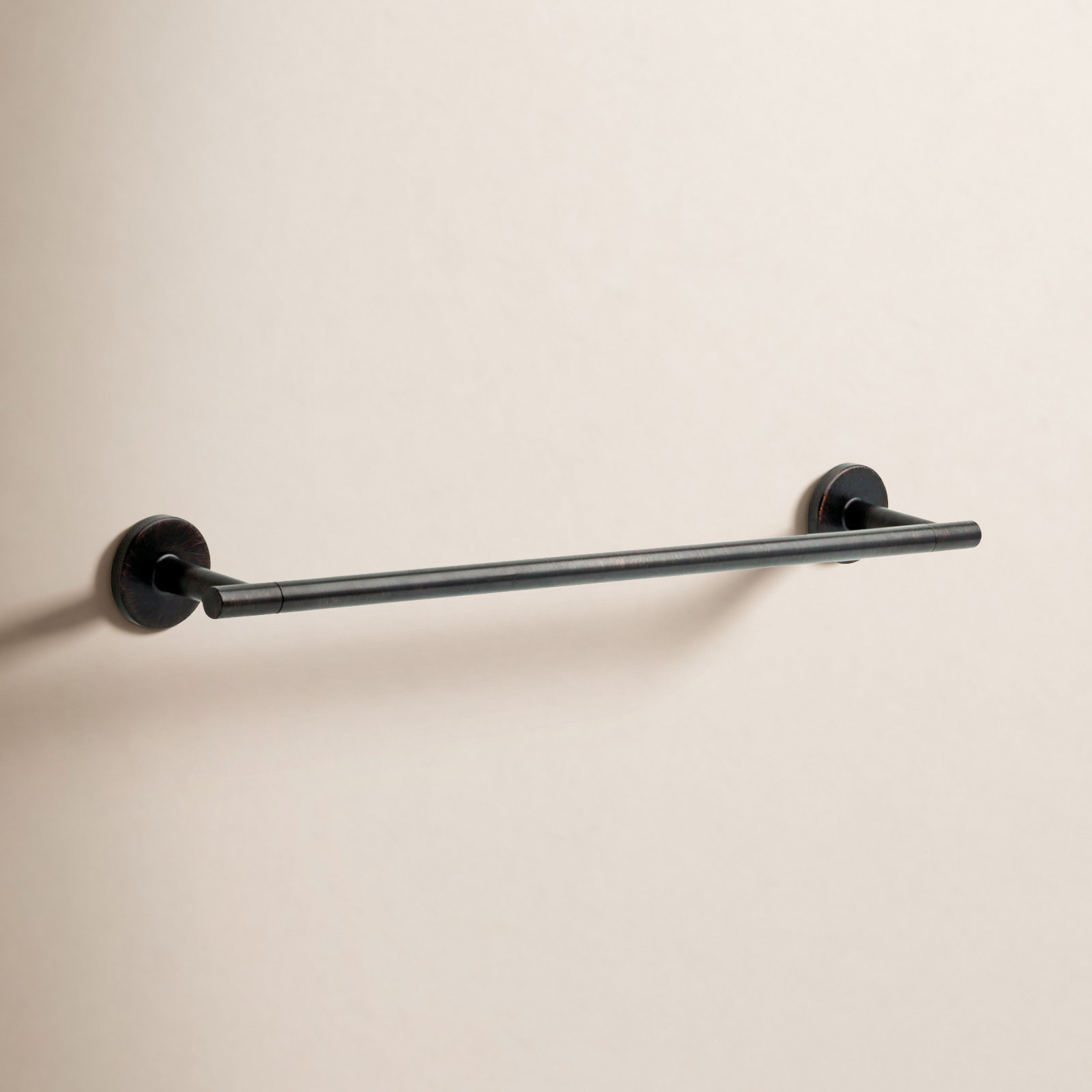 Delta Trinsic Wall Mount Towel Bar Bath Hardware Accessory, 1.13" H x 18" L x 3.31" D, Venetian Bronze