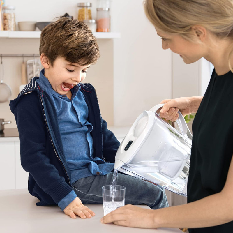 2.4L Marella Water Filter Jug with 1 Cartridges White