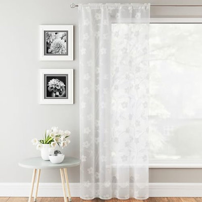 Chenut Sheer Curtain