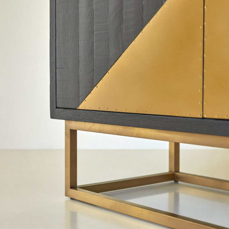 Oscar Media Console