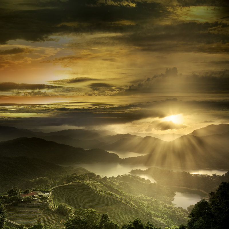 Beautiful Mountain Sunset Scenery - Photographie sur toile tendue, H 12 po x l 12 po