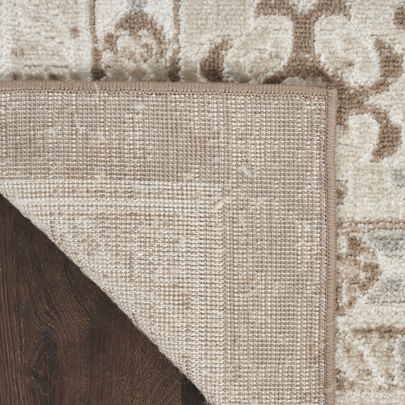 Kezel Oriental Indoor Rug, Runner 2'2" x 7'6"