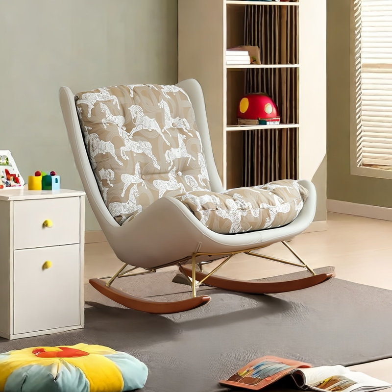 Chaise berçante moderne rembourrée