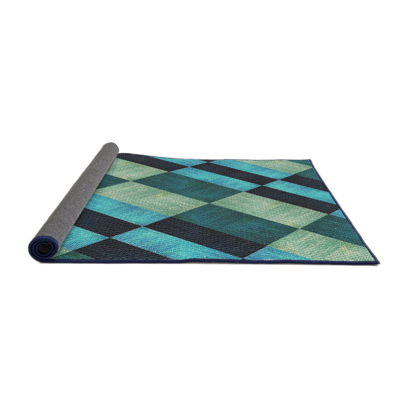 Geometric Indoor Rug, Round 7'