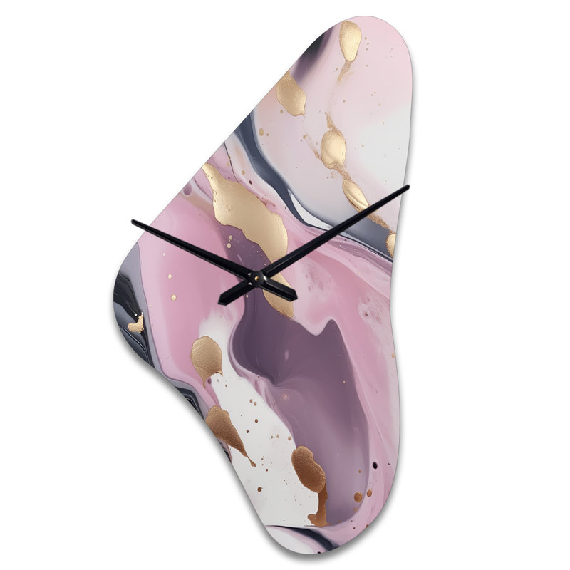 Horloge murale asymétrique en métal Yasiah, Grand