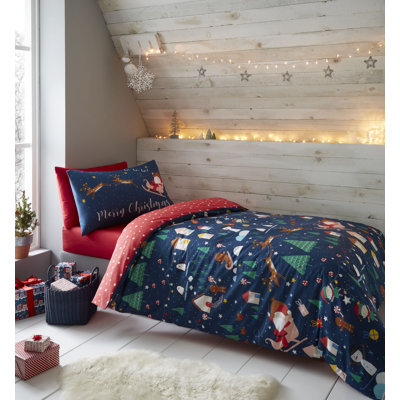 Santa's Christmas Wonderland Glow In The Dark Duvet Cover Set with Pillowcases