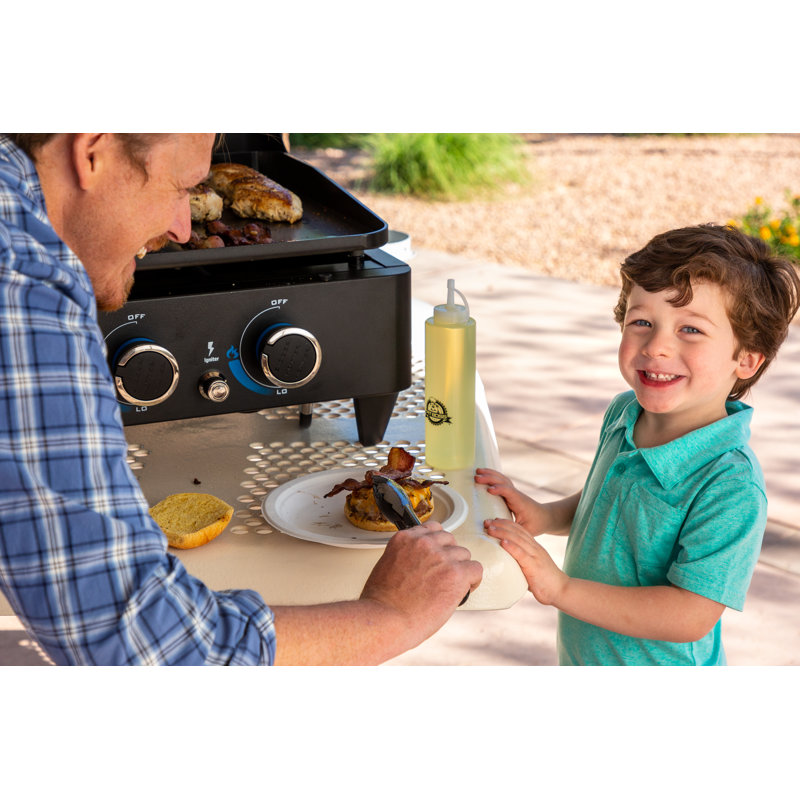 Pit Boss 3 - Burner Ultimate Lift Off Gas Griddle