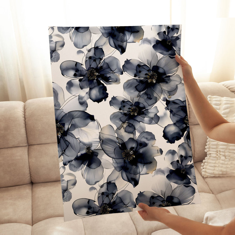 Impression florale noire et blanche, H 36 po x l 24 po