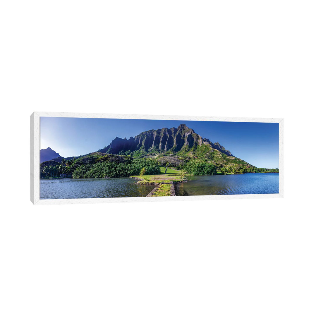 Kualoa Fishpond Pano von Sean Davey - Panoramaleinwand auf Leinwand Giclée auf Leinwand