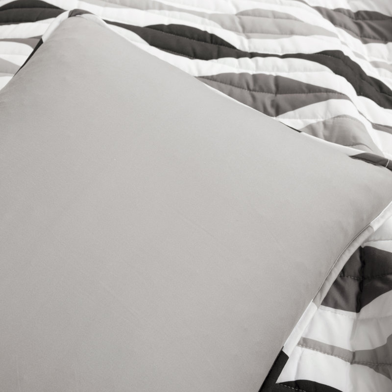 Lush Decor Mid Century Geo Quilt Set, Black/Gray, King