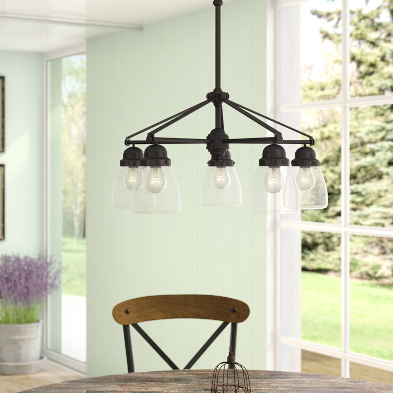 Lustre classique / traditionnel à 5 lumières avec abat-jours Atlee