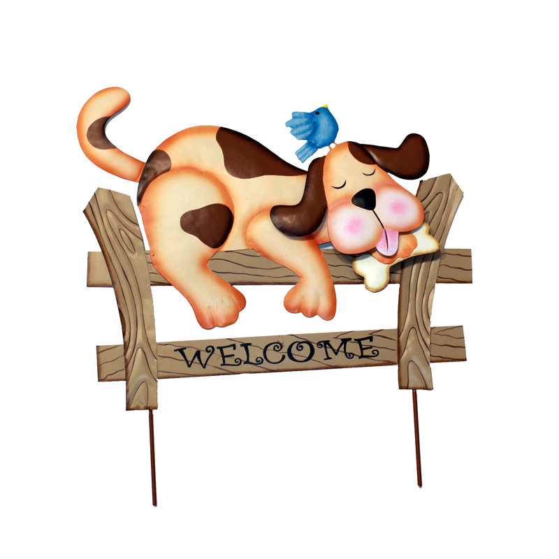 21 po Welcome Dog Sleeping on Fence Garden Stake