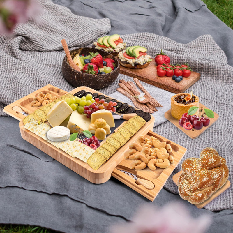 Gracie Oaks Adithri Bamboo Cheese Board