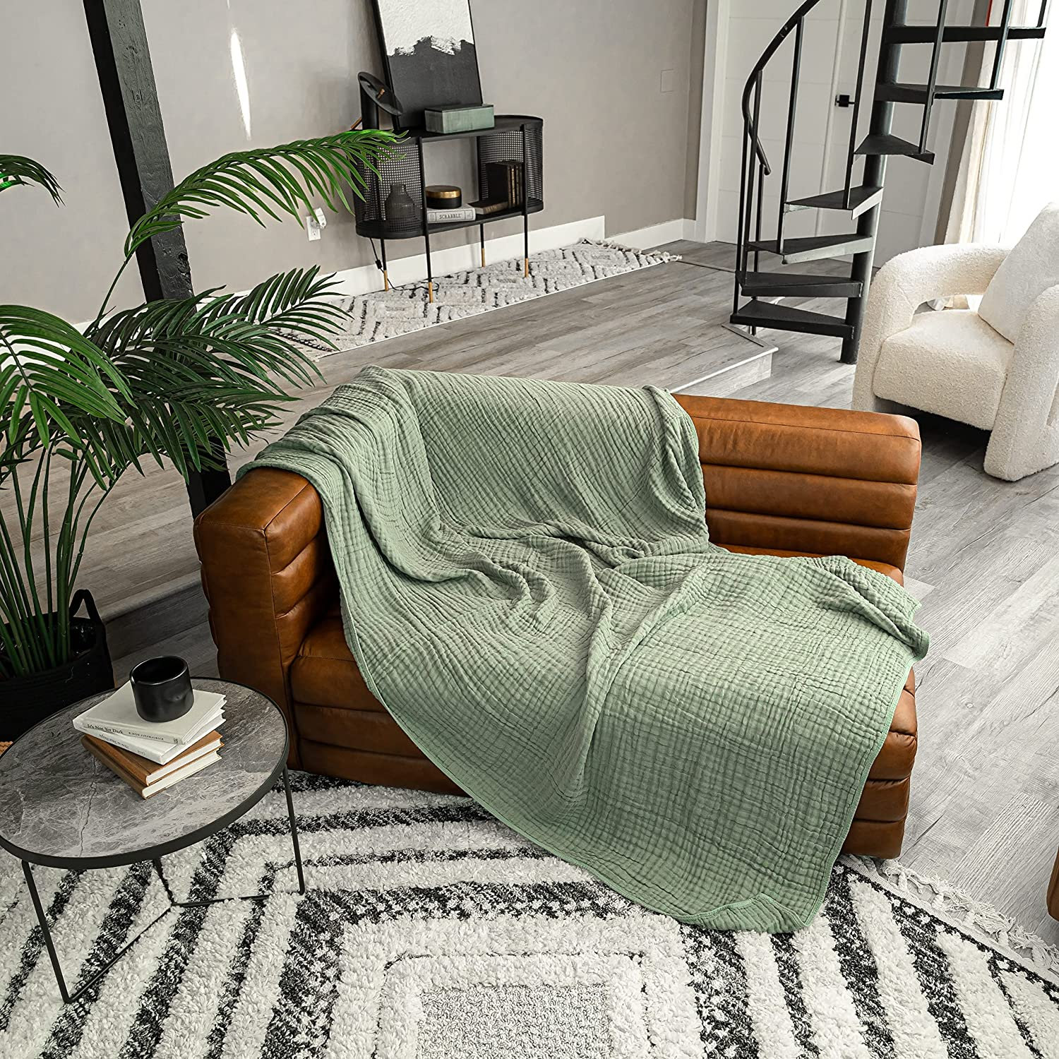 Karlina Muslin Blanket, Sage, Queen