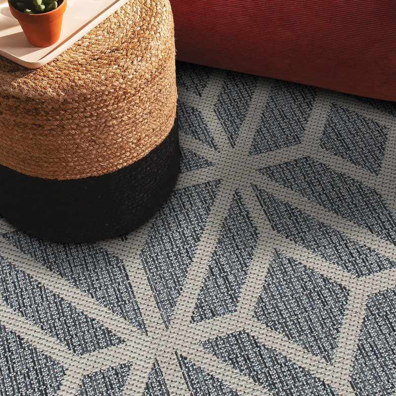 Pissouri Geometric Blue/Gray/Ivory Indoor & Outdoor Area Rug, Rectangle 5' x 7'