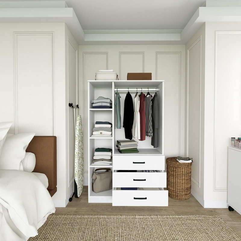 Armoire moderne blanche avec nombreuses tablettes, 35,4 x 68,9 x 18,5 pouces | 100% panneau de particules enduit de mélamine, 0,7 pouce d'épaisseur | Conception murale, solution de rangement élégante pour toute chambre ou espace